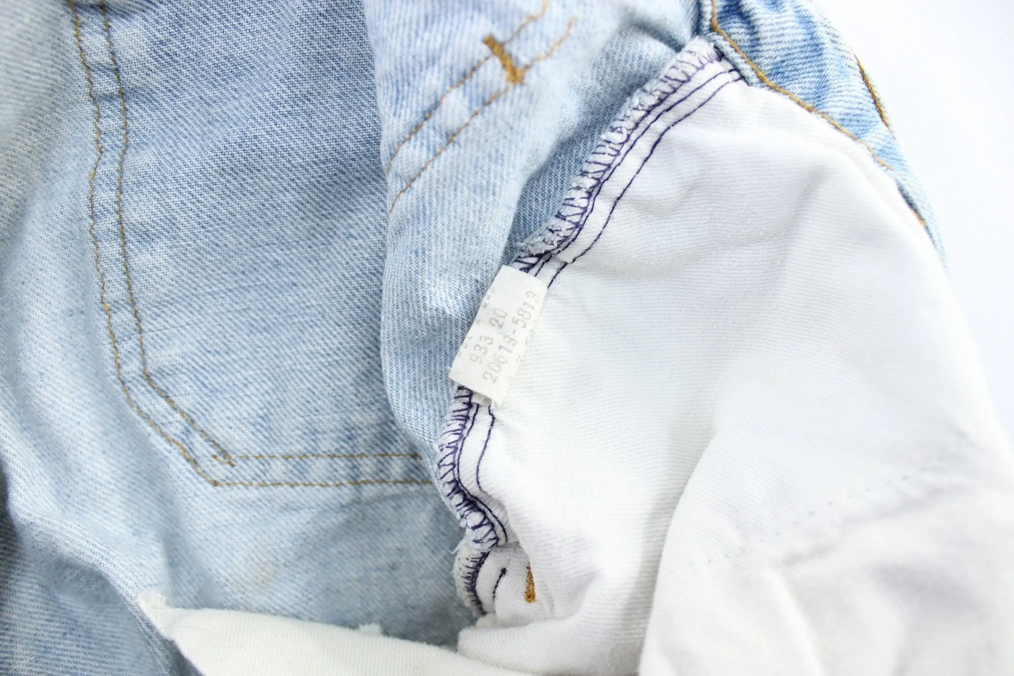 80's Levi's Light Wash Bell Bottom Jeans