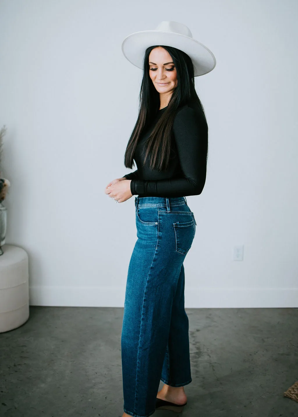 Antoni Wide Leg Jean