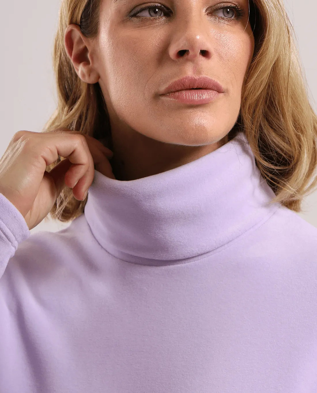 CHERVO Trentatre Thermal Fleece Turtleneck Dahlia