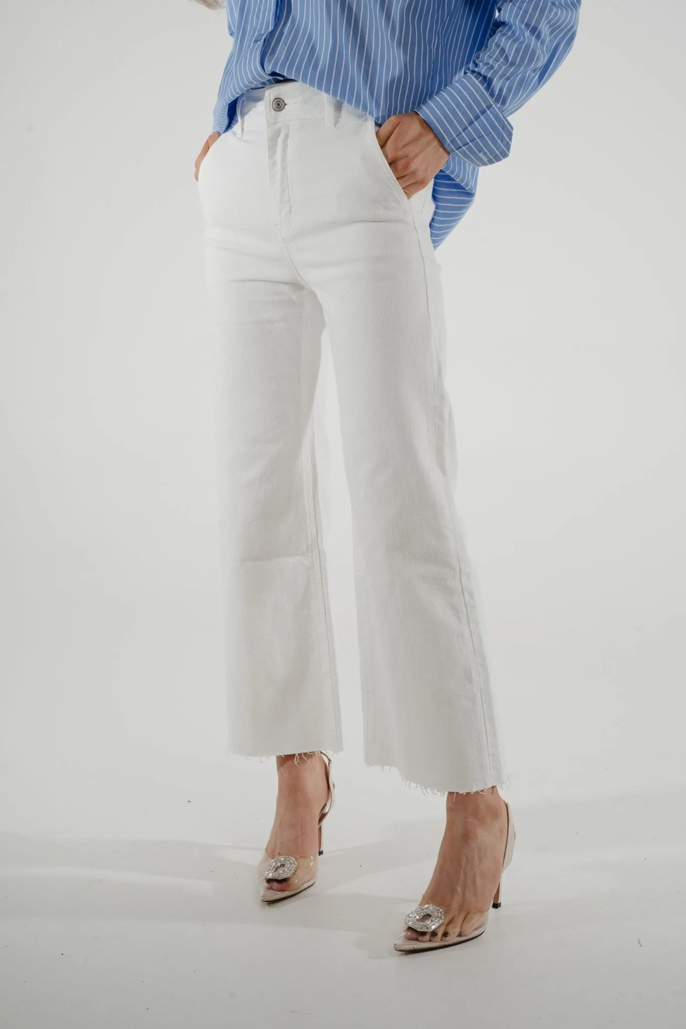 Cindy Frayed Wide Leg Jean In White