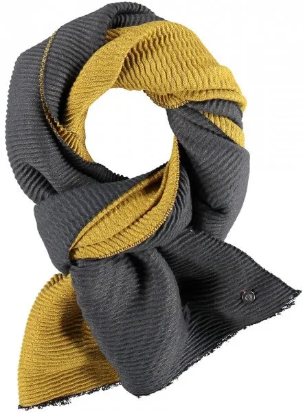 Double Face Plisse Scarf