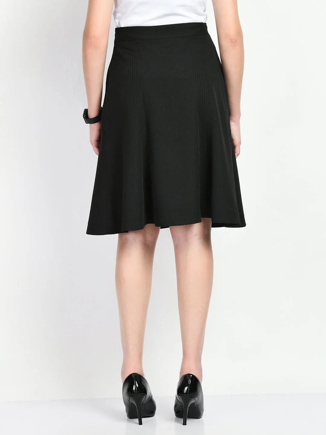 Exude Resilience Striped A-line Skirt (Black)