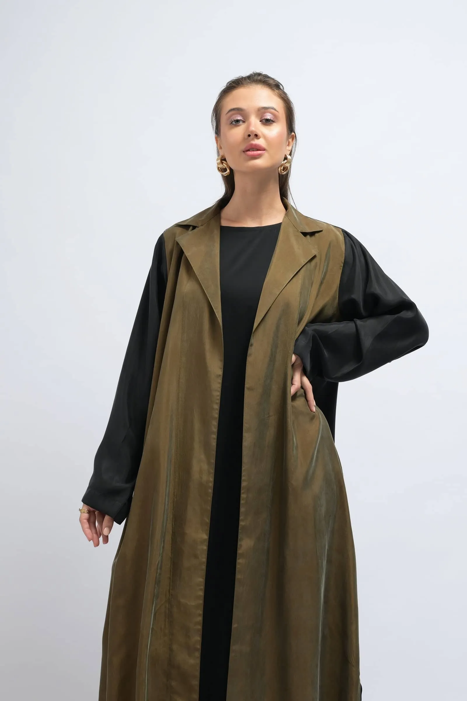 Firyal Zeiti Blazer Abaya