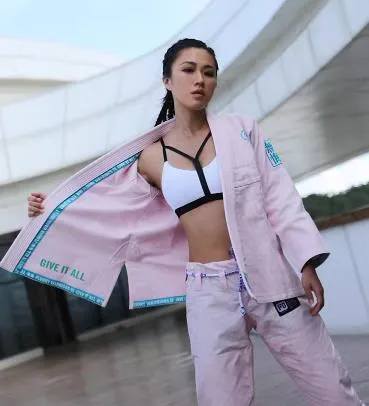 FLUORY GIVE IT ALL BJJF29-1 JIU JITSU GI WOMAN SIZE F0-F2 LIGHT PINK