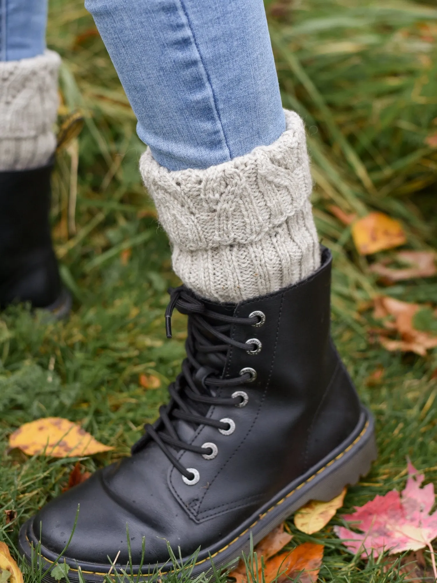 Grasslands Legwarmers and Boot Toppers <br/><small>knitting pattern</small>