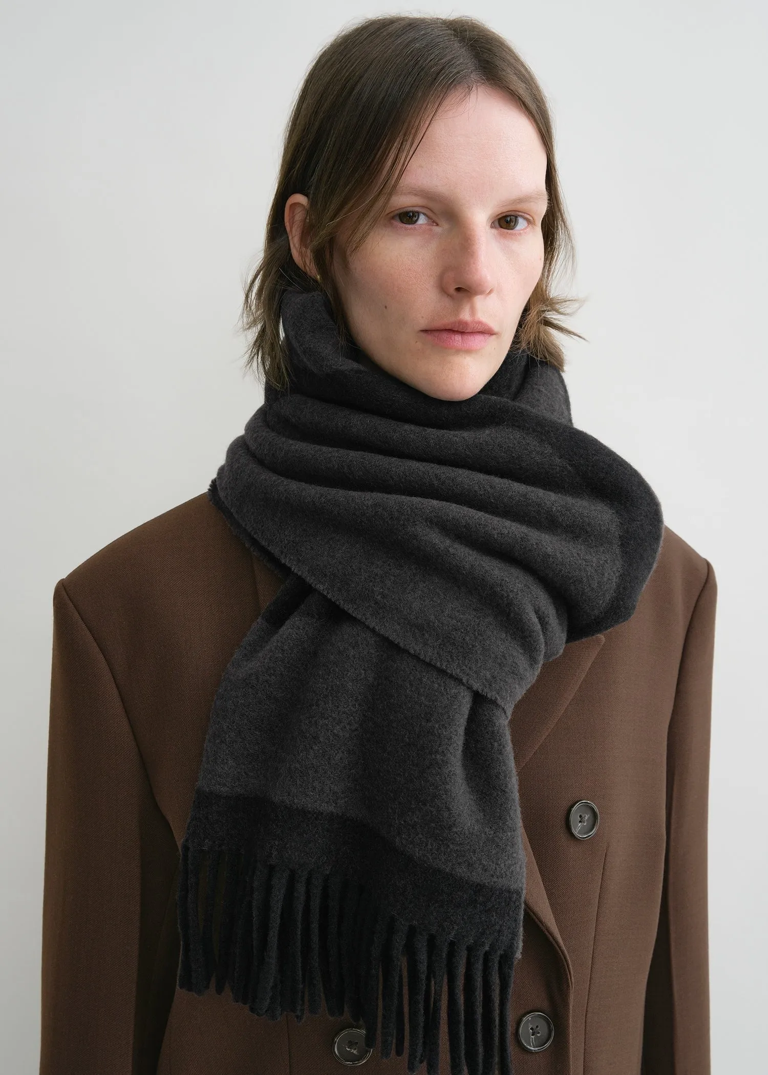 Monogram jacquard wool scarf charcoal mélange