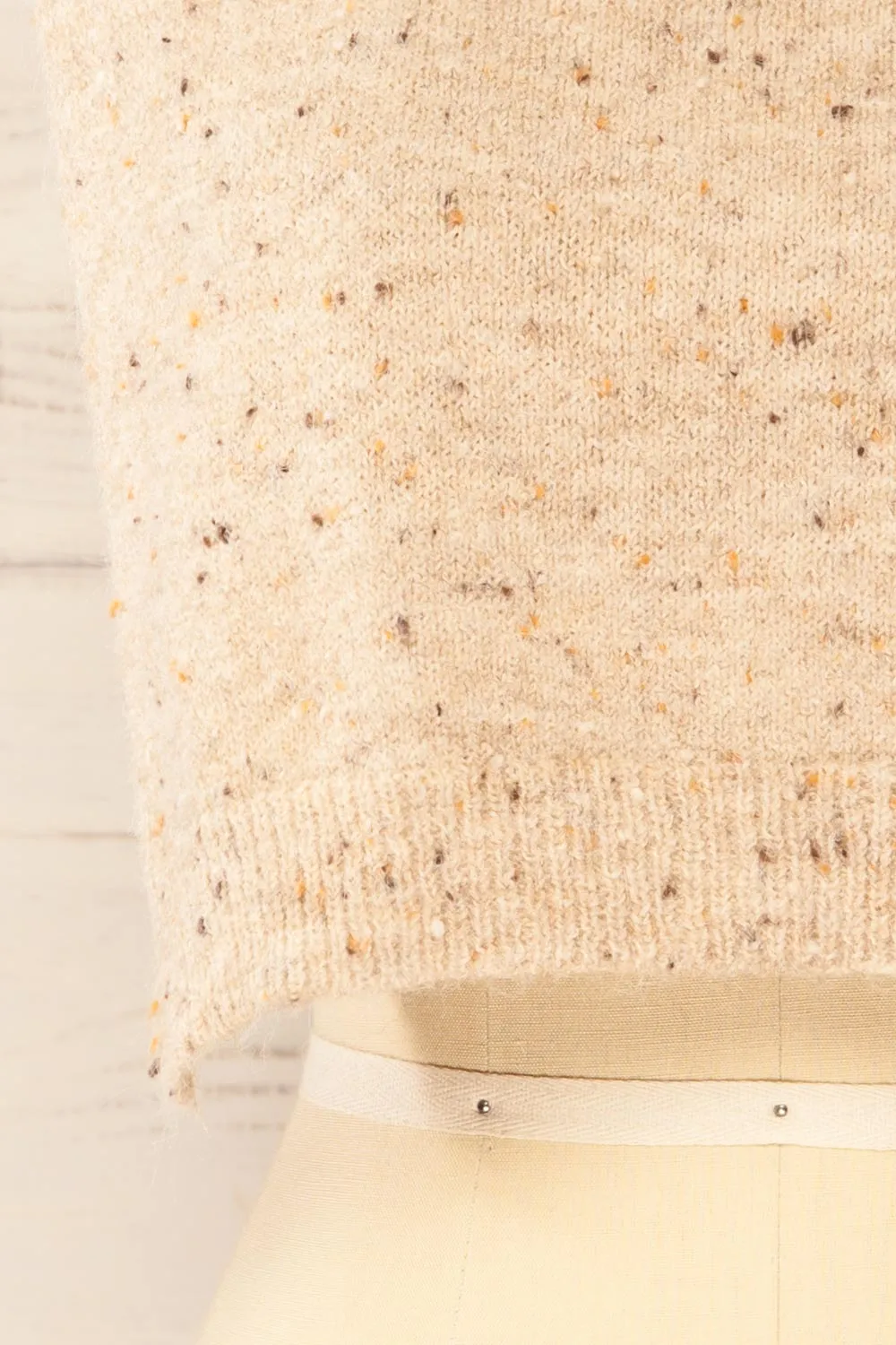 Tyrol Beige | Soft Knitted Pullover Scarf