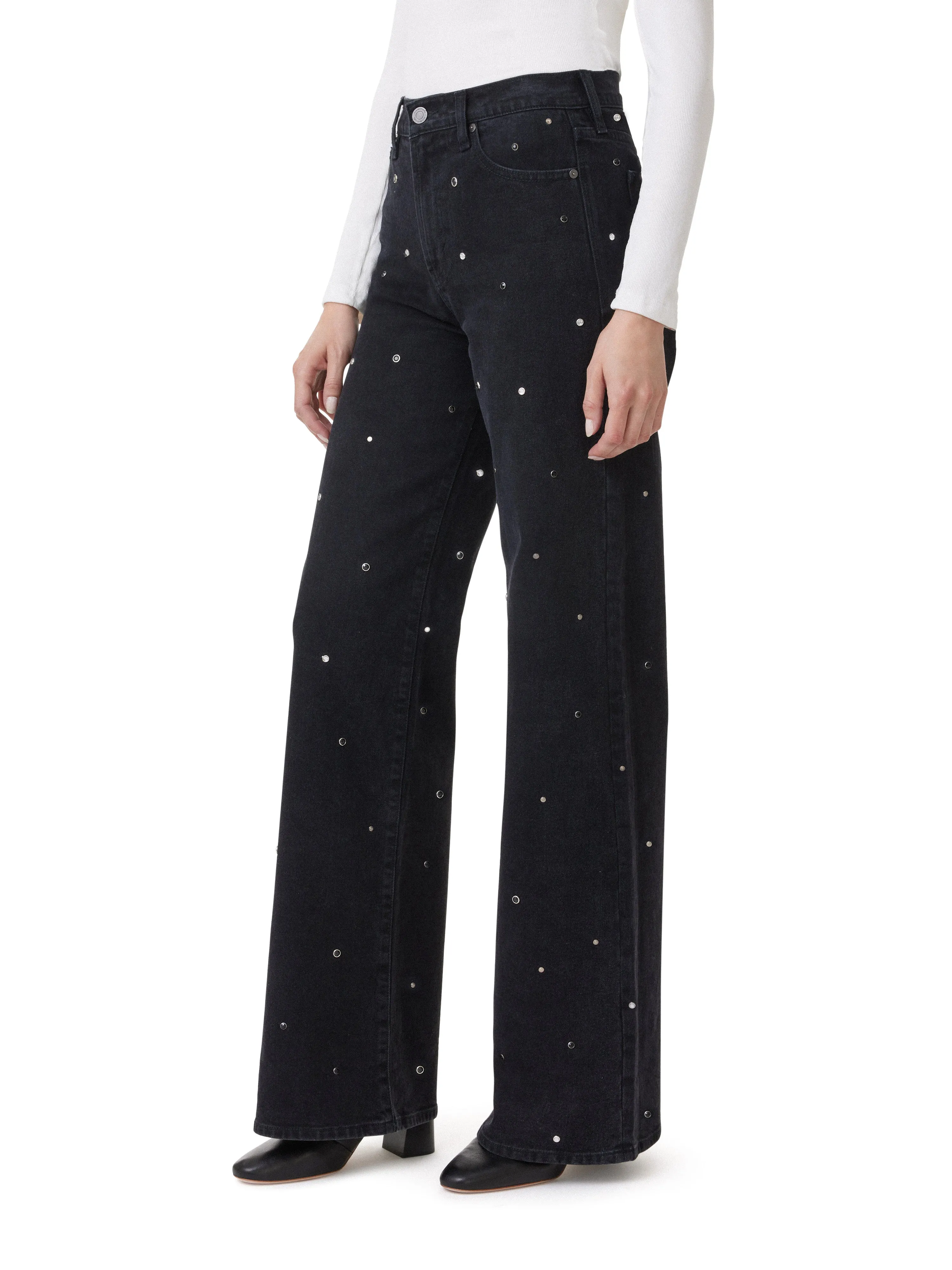 Wide Leg Grommet Jeans