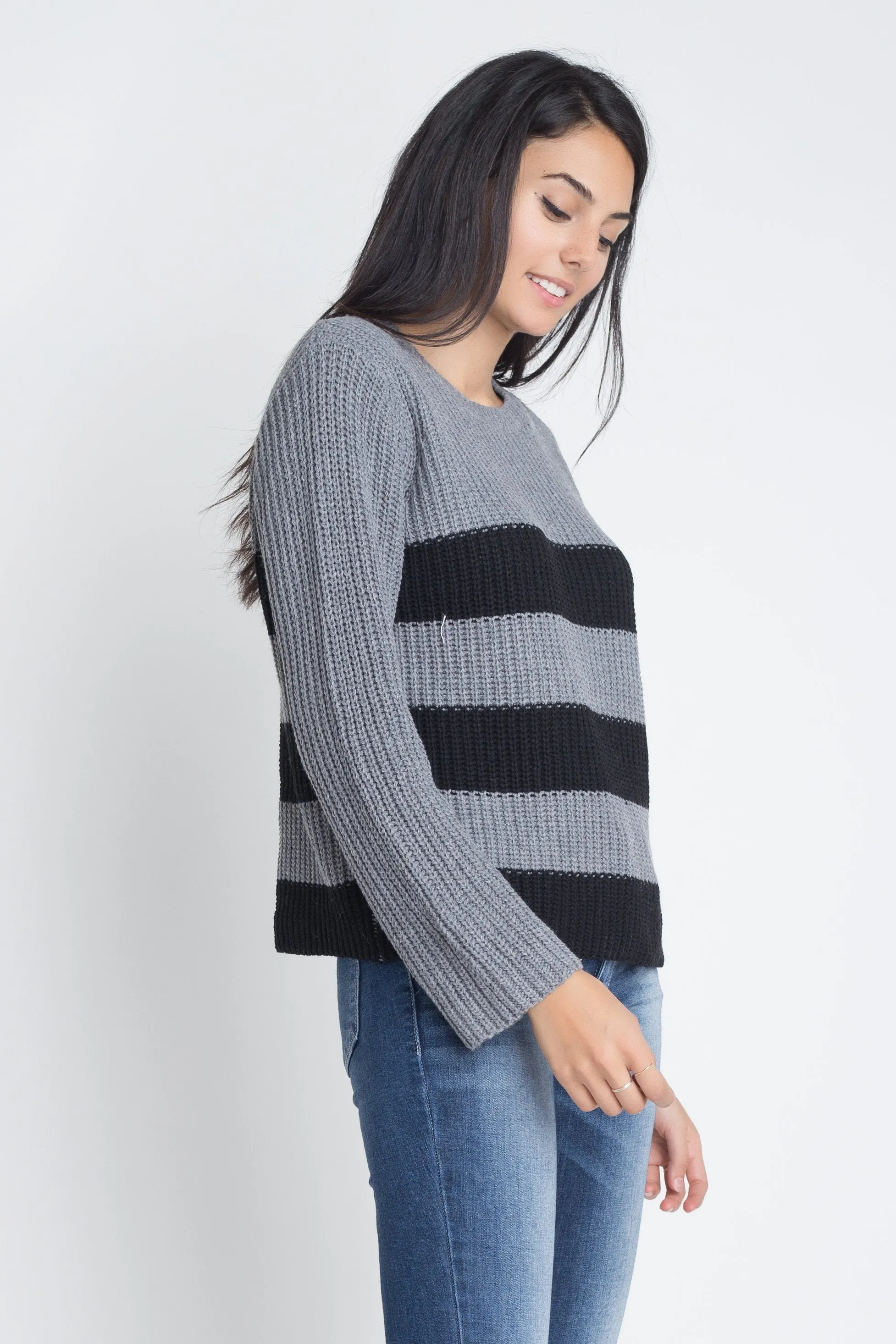 Women's Casual Stripe Round Neck Sweater